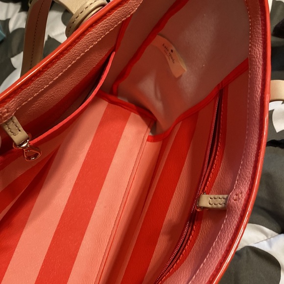 Coral & pink striped purse - Picture 3 of 7
